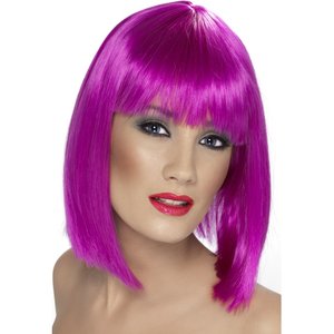 Perruque glam, violet fluo, cheveux courts, dégradés avec frange 