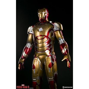 Iron Man 3: Iron Man Mark 42 - Life-Size