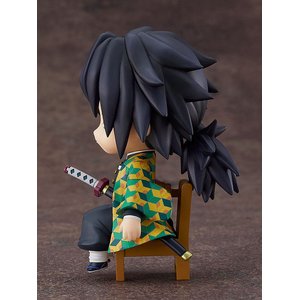 Demon Slayer - Kimetsu no Yaiba: Giyu Tomioka