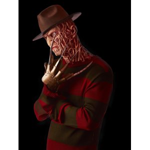 A Nightmare On Elm Street: Pull