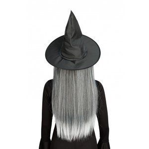 Hexenhut mit langen Haaren