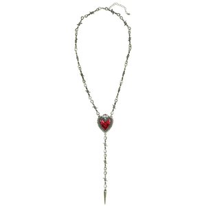 Chaîne: fil barbelé avec coeur